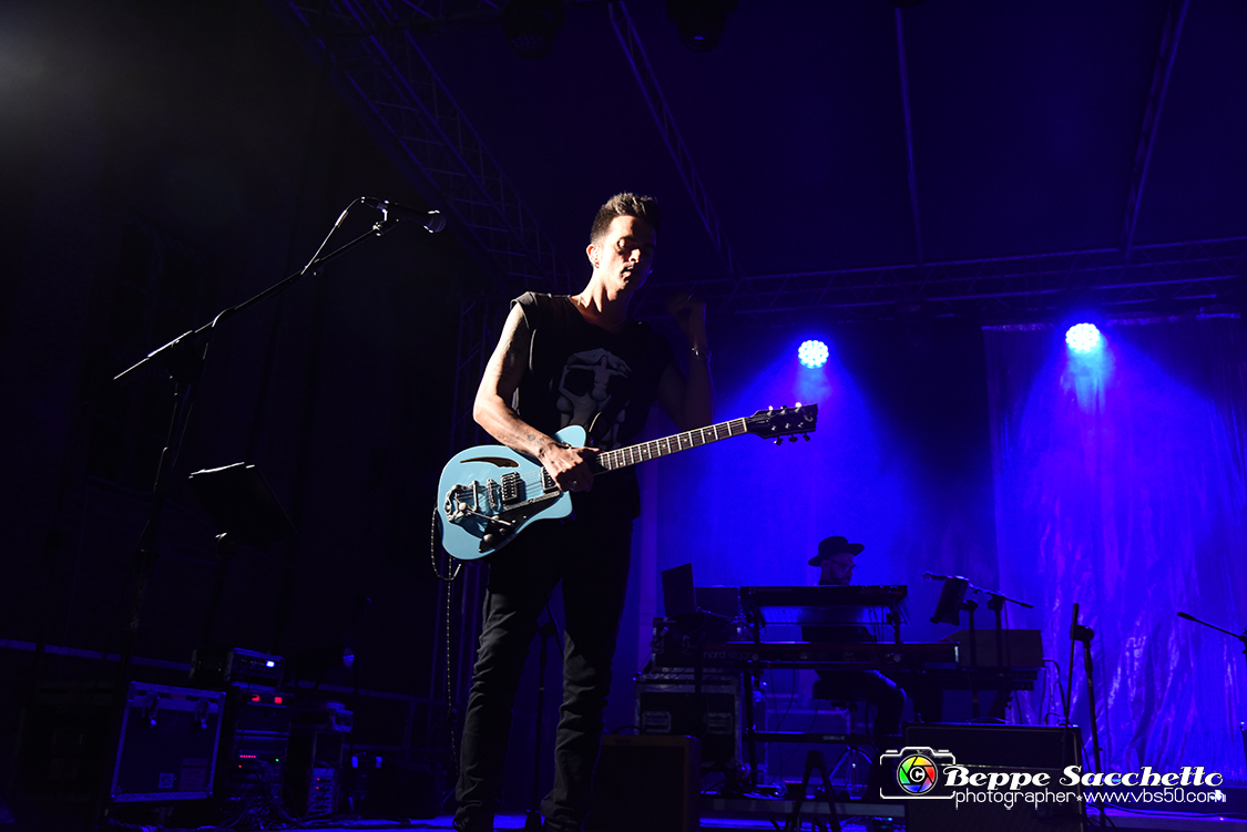 VBS_2347 - Concerto Gianluca Grignani - Living rock and roll Tour 2022.jpg